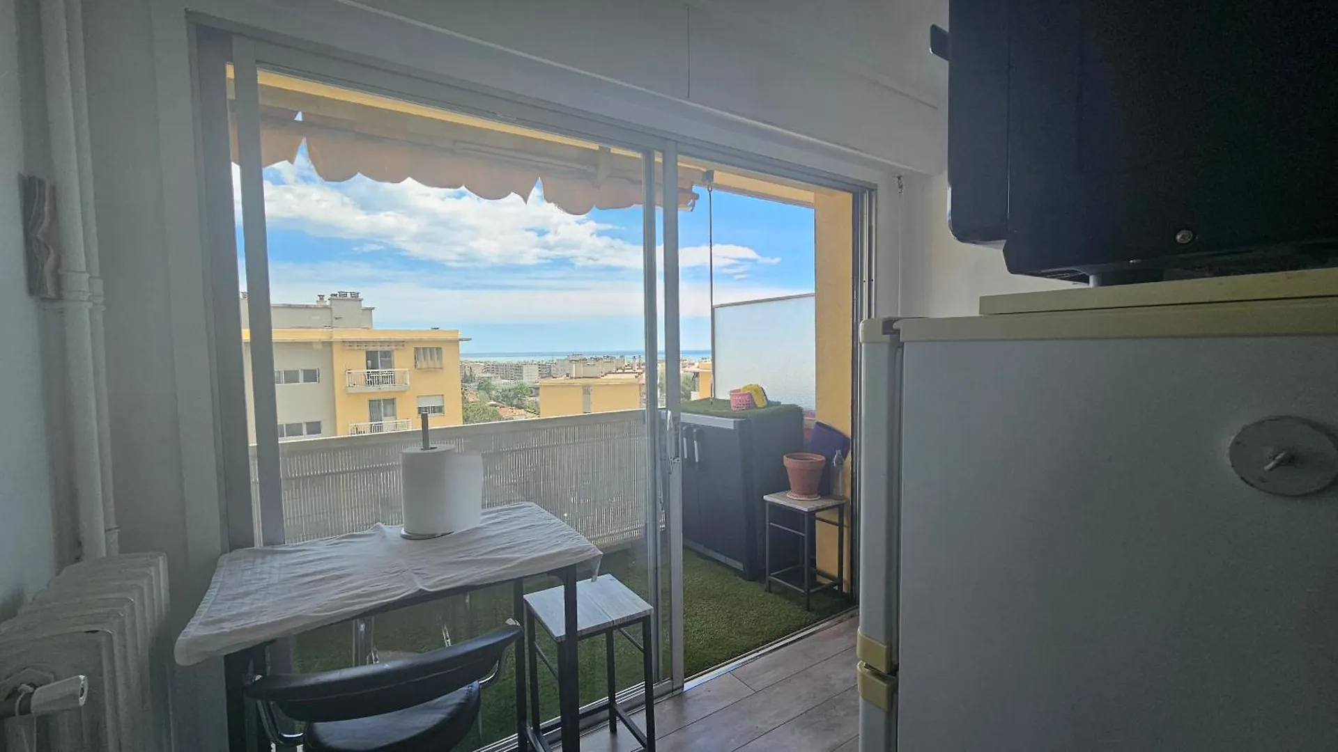 Apartment Beau Studio Avec Parking Cagnes-sur-Mer