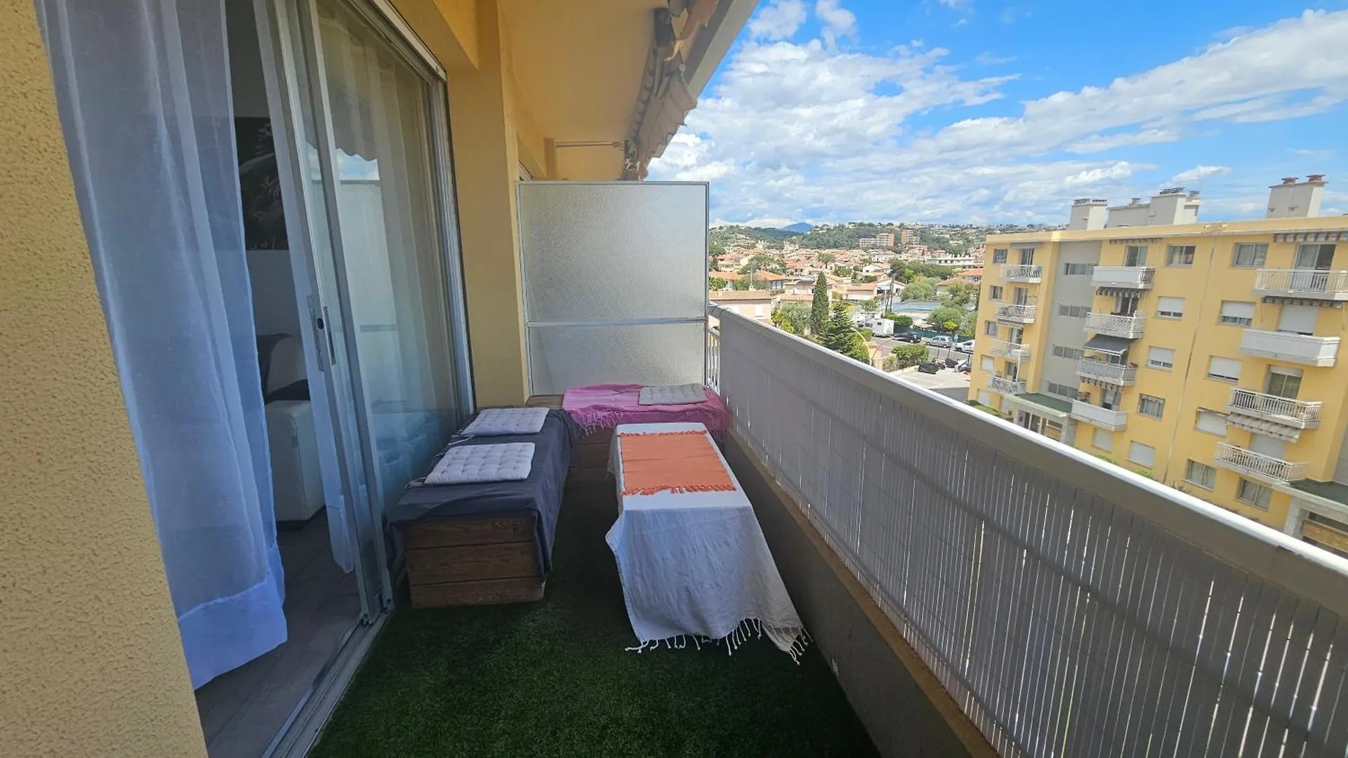 Beau Studio Avec Parking Cagnes-sur-Mer France
